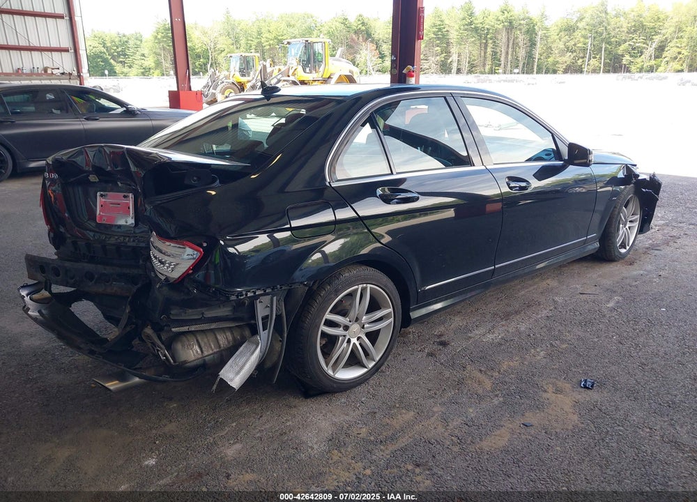2012 MERCEDES-BENZ C 300 VIN: WDDGF8BB1CA625800