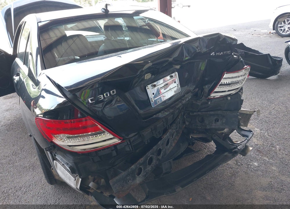 2012 MERCEDES-BENZ C 300 VIN: WDDGF8BB1CA625800