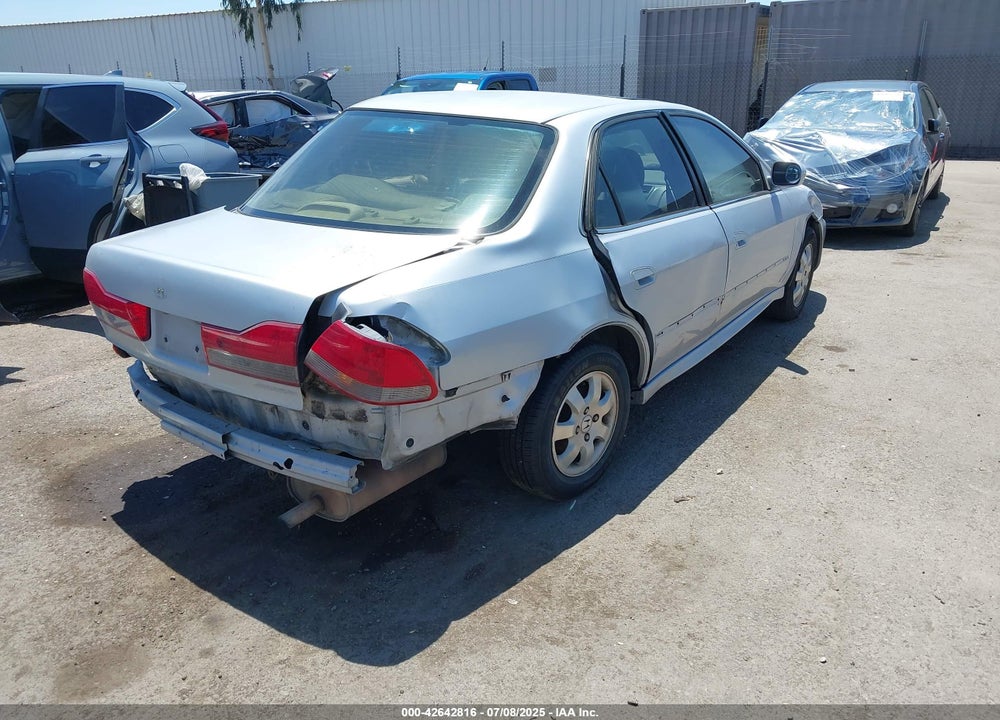 2001 HONDA ACCORD 2.3 EX VIN: 1HGCG65811A069075