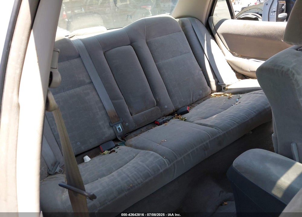 2001 HONDA ACCORD 2.3 EX VIN: 1HGCG65811A069075