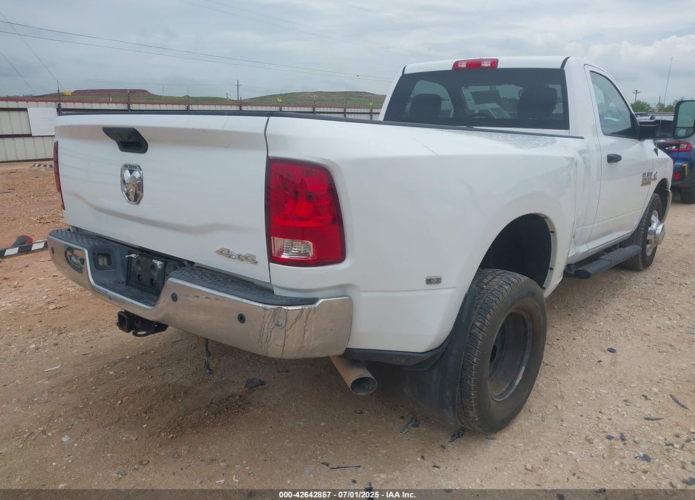 2015 RAM 3500 TRADESMAN VIN: 3C63RPAL8FG661310