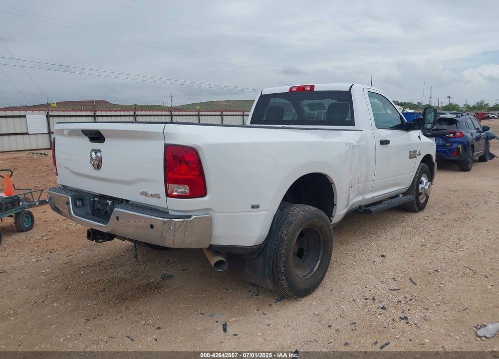 2015 RAM 3500 TRADESMAN VIN: 3C63RPAL8FG661310
