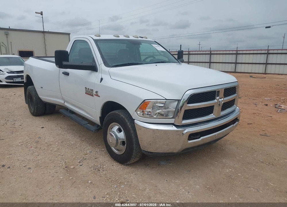 2015 RAM 3500 TRADESMAN VIN: 3C63RPAL8FG661310