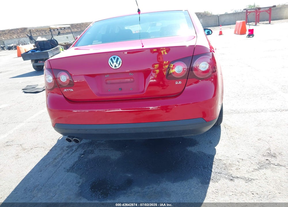 2008 VOLKSWAGEN JETTA S VIN: 3VWJM71K48M176590