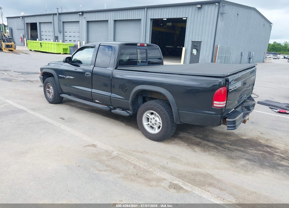 2000 DODGE DAKOTA SLT/SPORT VIN: 1B7GG22N8YS583903