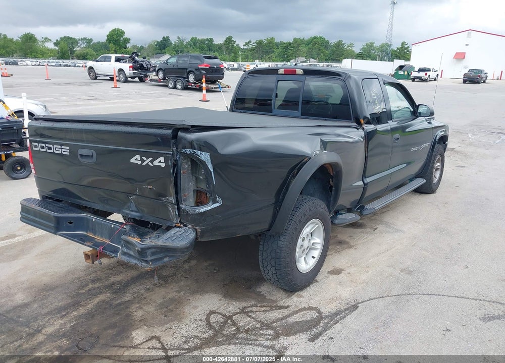 2000 DODGE DAKOTA SLT/SPORT VIN: 1B7GG22N8YS583903