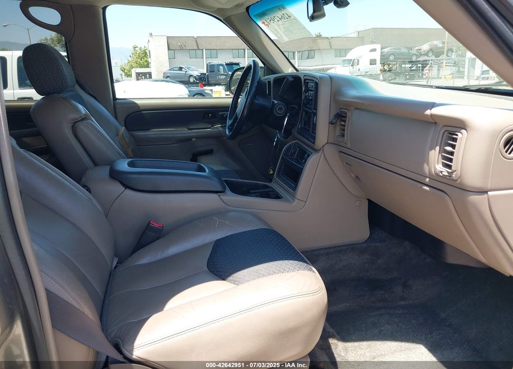 2003 CHEVROLET AVALANCHE 1500 VIN: 3GNEC13T03G283368
