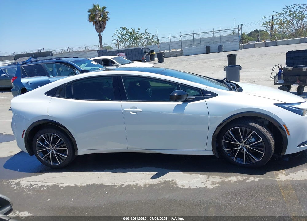 2024 TOYOTA PRIUS VIN: JTDACAAU8R3042124
