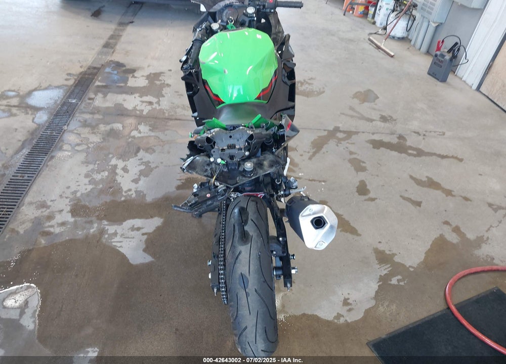 2022 KAWASAKI EX400 VIN: JKAEXKG15NDAE4726