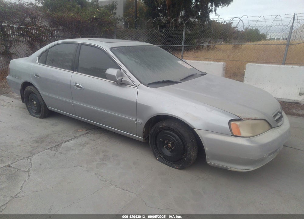 2000 ACURA TL 3.2 VIN: 19UUA5672YA039292