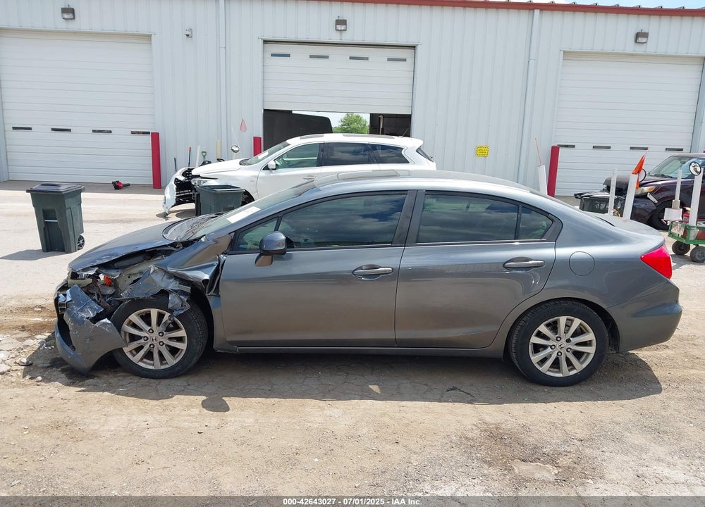 2012 HONDA CIVIC VIN: 19XFB2F90CE009444