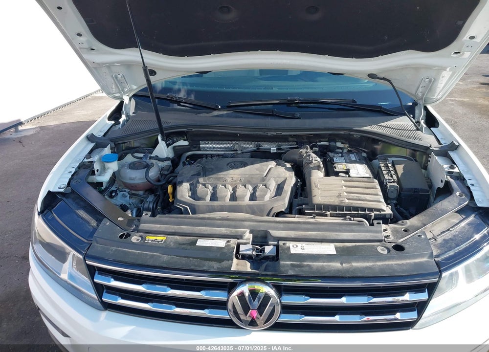2020 VOLKSWAGEN TIGUAN VIN: 3VV1B7AXXLM036994