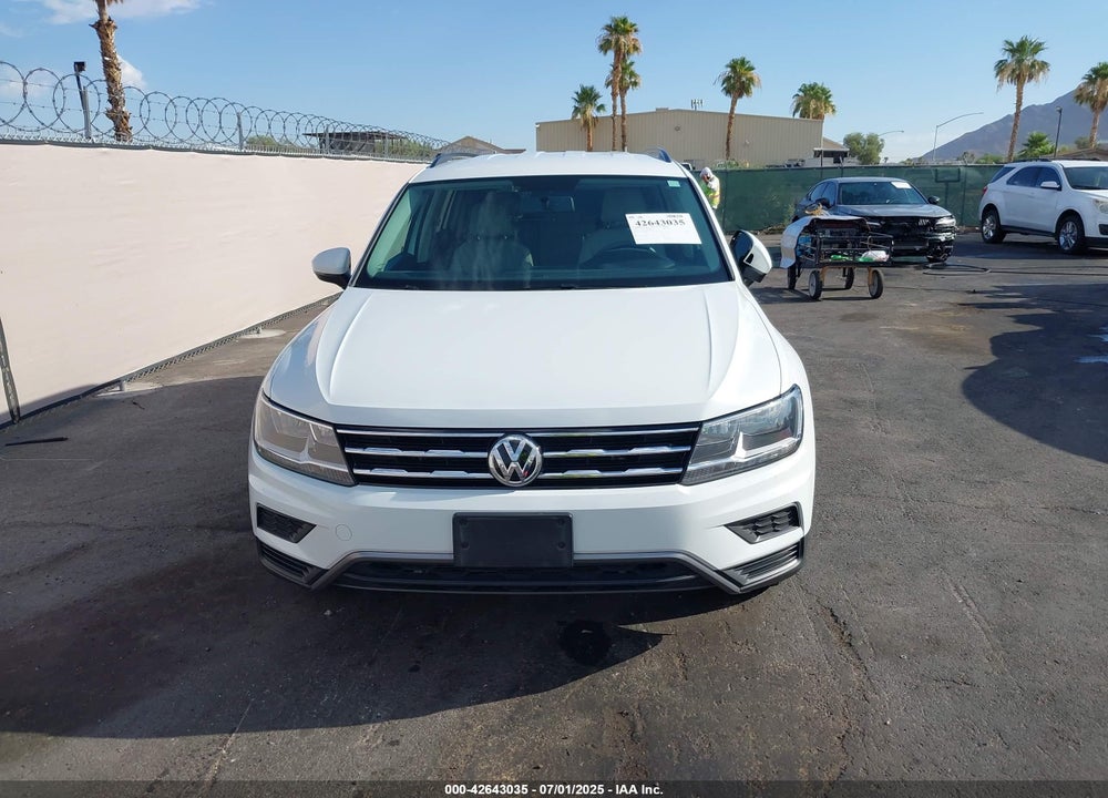 2020 VOLKSWAGEN TIGUAN VIN: 3VV1B7AXXLM036994