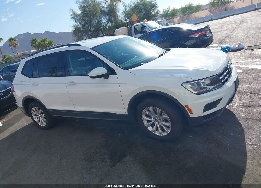 2020 VOLKSWAGEN TIGUAN VIN: 3VV1B7AXXLM036994