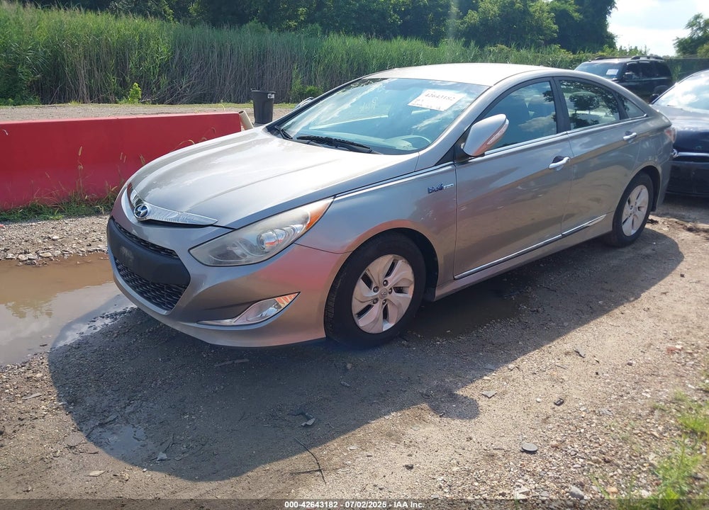 2013 HYUNDAI SONATA HYBRID VIN: KMHEC4A49DA074048