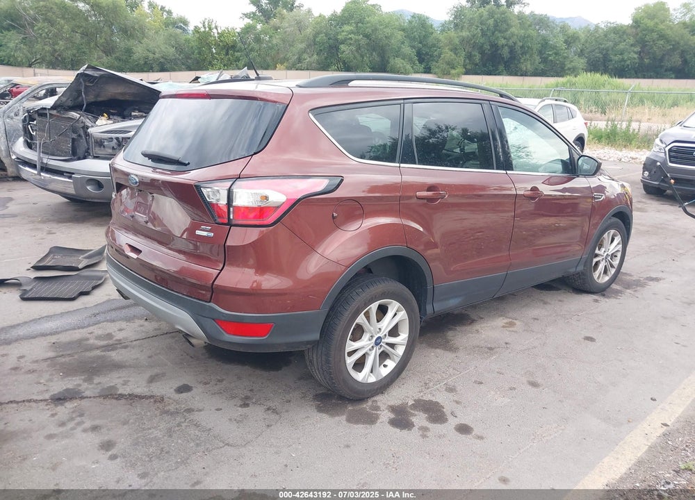 2018 FORD ESCAPE SE VIN: 1FMCU9GD7JUB84891