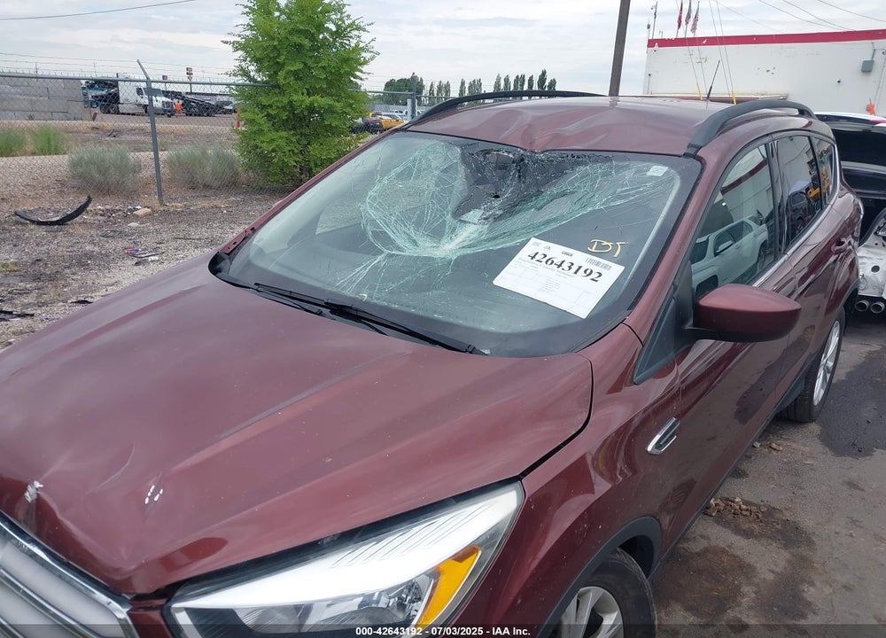 2018 FORD ESCAPE SE VIN: 1FMCU9GD7JUB84891