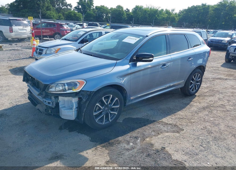 2017 VOLVO XC60 VIN: YV449MRR9H2130999