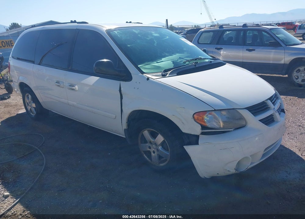 2005 DODGE GRAND CARAVAN SXT VIN: 2D8GP44LX5R249300