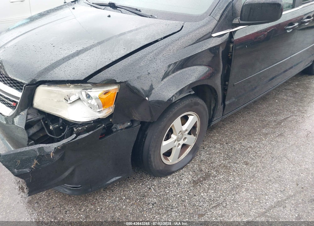 2012 DODGE GRAND CARAVAN CREW VIN: 2C4RDGDG8CR215888