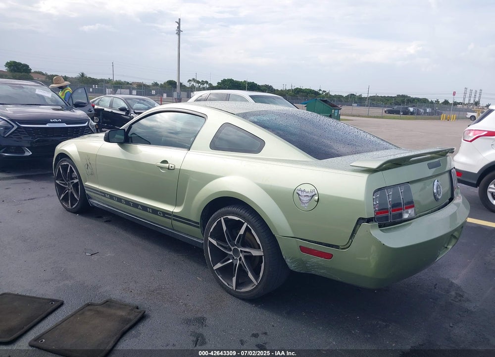 2005 FORD MUSTANG V6 DELUXE/V6 PREMIUM VIN: 1ZVFT80N255140487
