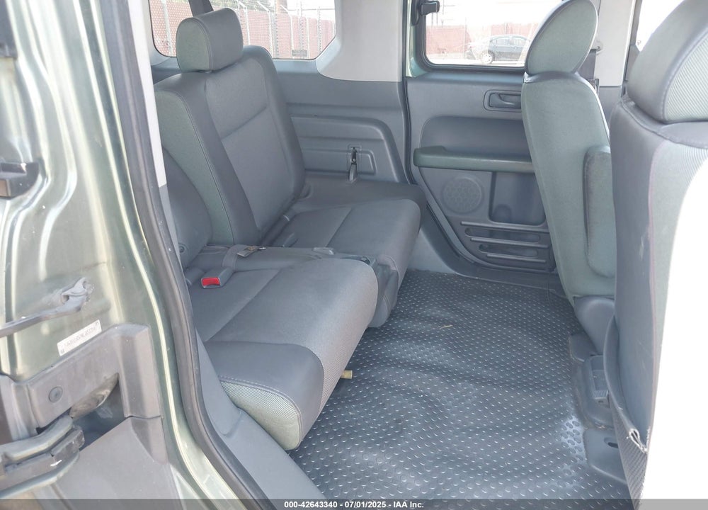 2004 HONDA ELEMENT VIN: 5J6YH18524L007354