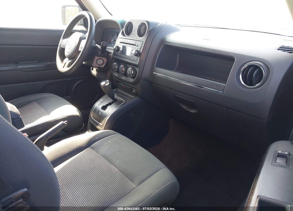 2015 JEEP PATRIOT VIN: 1C4NJPBB7FD328608