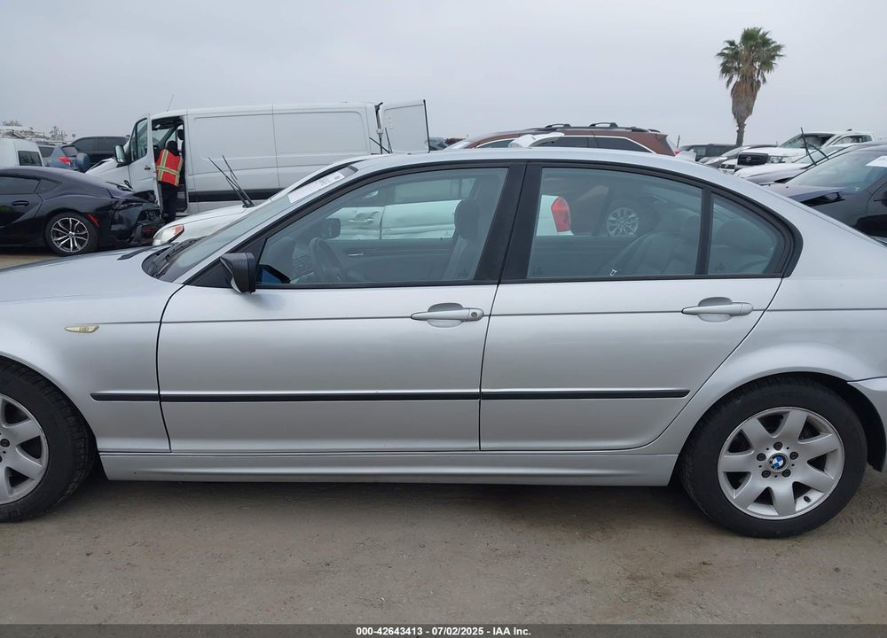 2004 BMW 325I VIN: WBAAZ33464KP85402