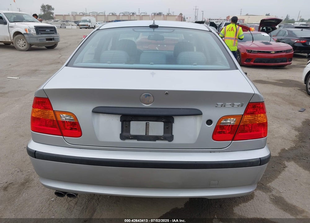 2004 BMW 325I VIN: WBAAZ33464KP85402