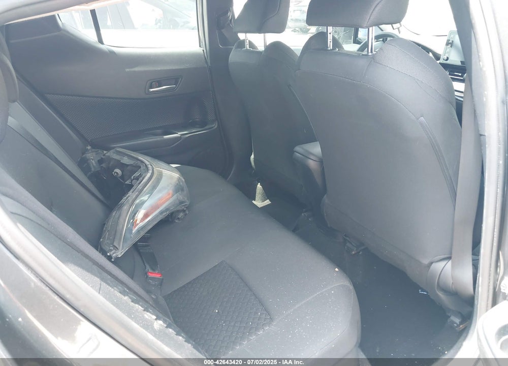 2021 TOYOTA C-HR VIN: NMTKHMBXXMR128637