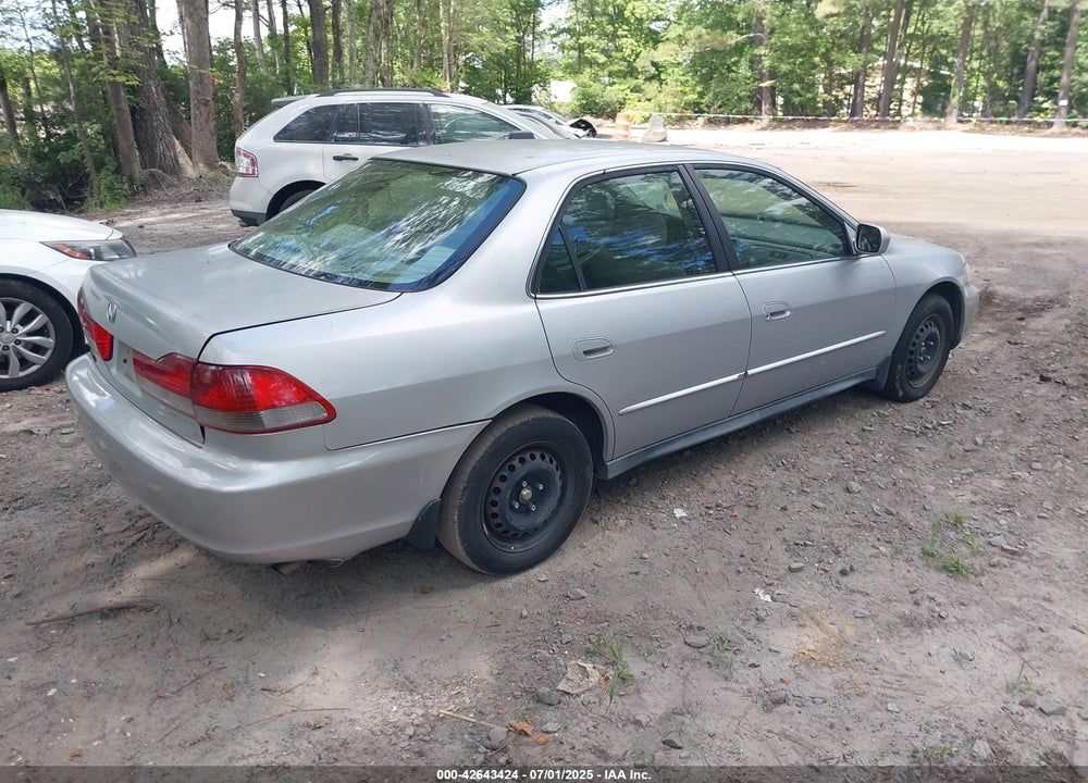 2002 HONDA ACCORD 2.3 LX VIN: 1HGCG56492A130101