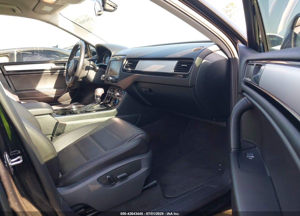 2013 VOLKSWAGEN TOUAREG VR6 SPORT VIN: WVGEF9BPXDD001489