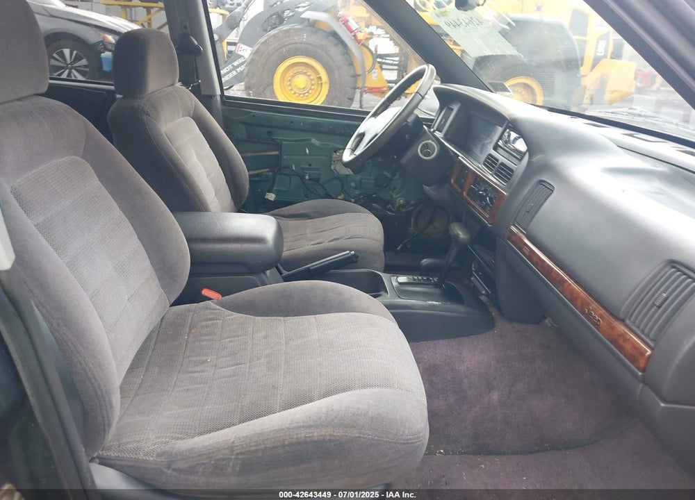 1996 JEEP GRAND CHEROKEE LAREDO VIN: 1J4EZ58Y7TC128302