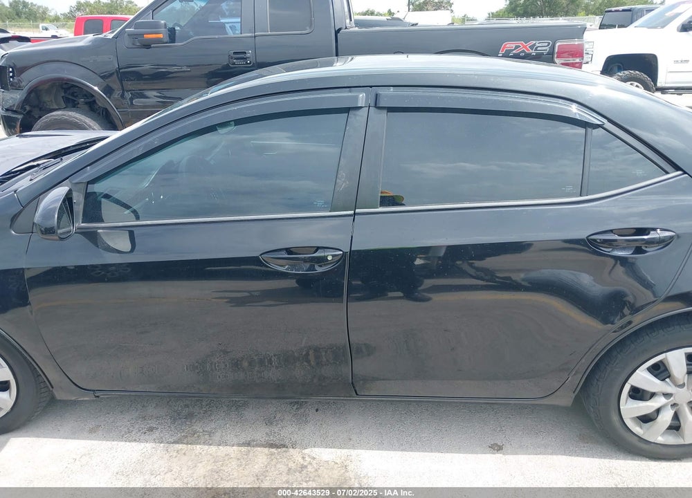 2015 TOYOTA COROLLA VIN: 5YFBURHE4FP236165