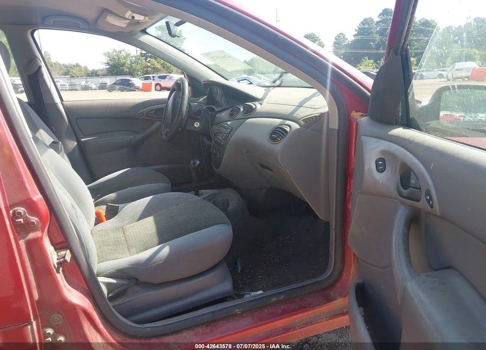 2004 FORD FOCUS SE VIN: 1FAFP34324W113632