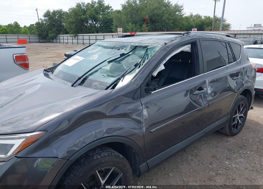 2017 TOYOTA RAV4 SE VIN: 2T3NFREVXHW359232