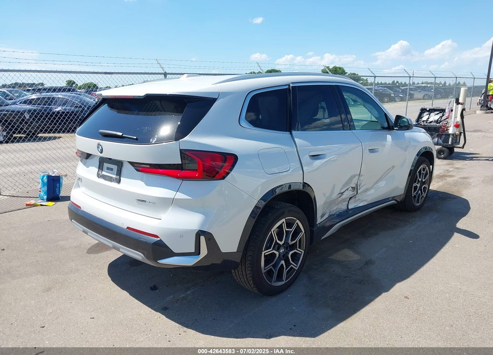 2024 BMW X1 VIN: WBX73EF00R5Z82481