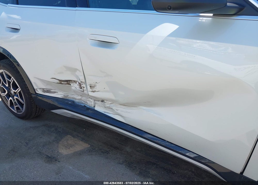 2024 BMW X1 VIN: WBX73EF00R5Z82481
