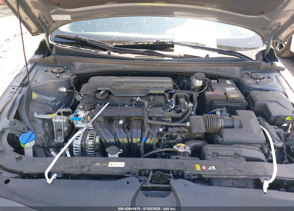 2025 HYUNDAI ELANTRA VIN: KMHLS4DG2SU889400