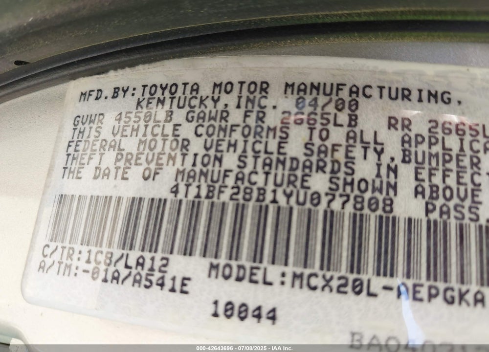 2000 TOYOTA AVALON XLS VIN: 4T1BF28B1YU077808
