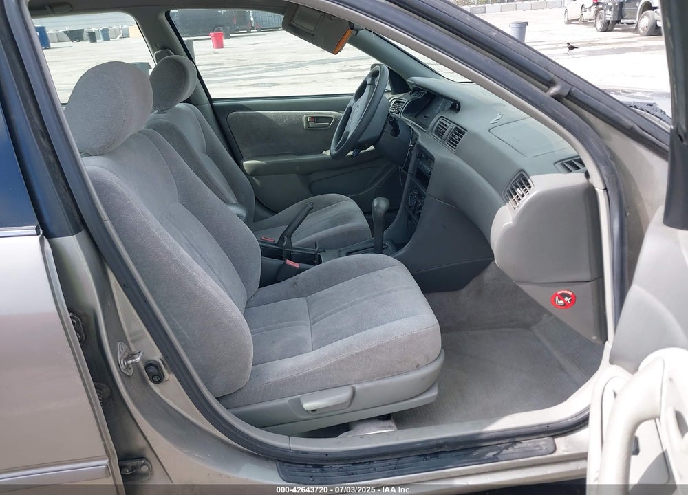 1997 TOYOTA CAMRY LE/XLE VIN: JT2BG22K9V0023159