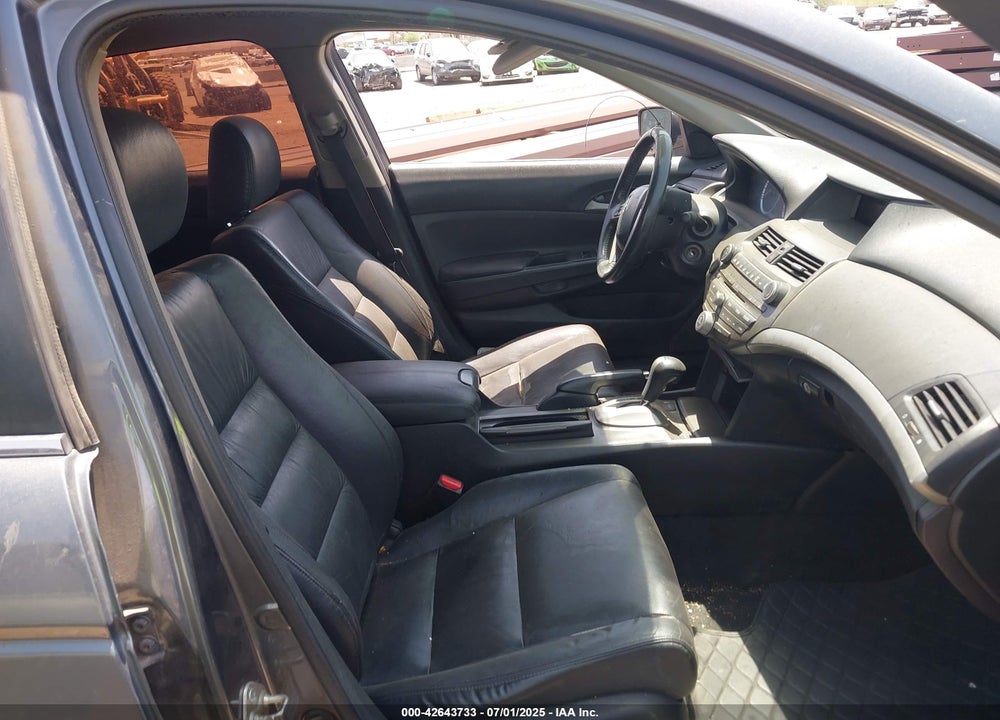 2012 HONDA ACCORD VIN: 1HGCP2F64CA181104