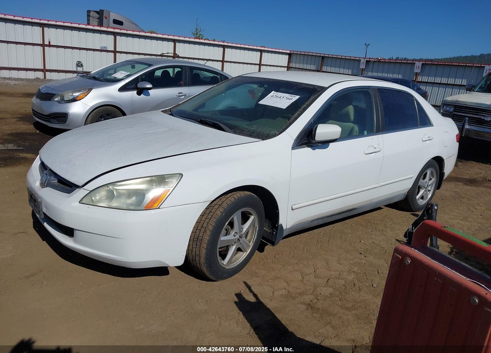 2005 HONDA ACCORD 2.4 LX VIN: 1HGCM56425A038681