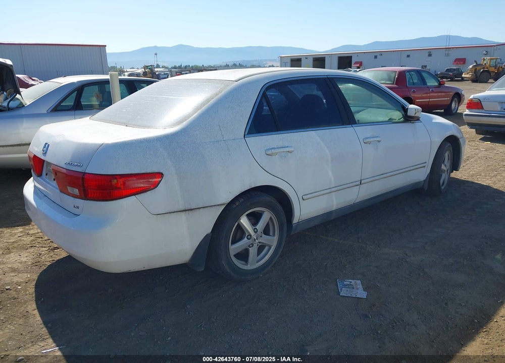 2005 HONDA ACCORD 2.4 LX VIN: 1HGCM56425A038681