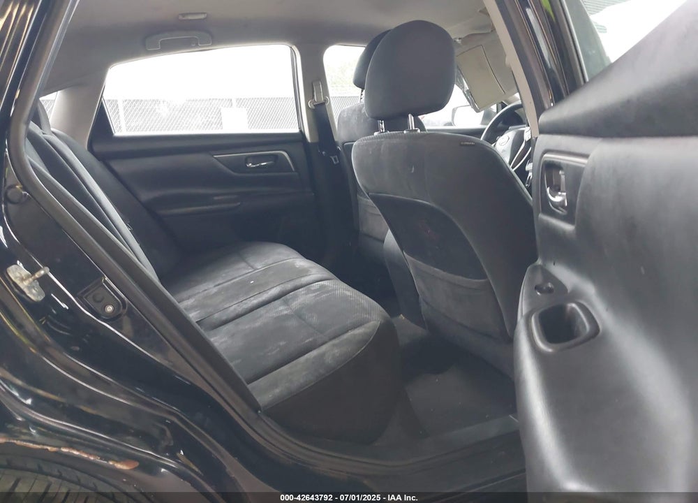 2015 NISSAN ALTIMA VIN: 1N4AL3AP7FN394803