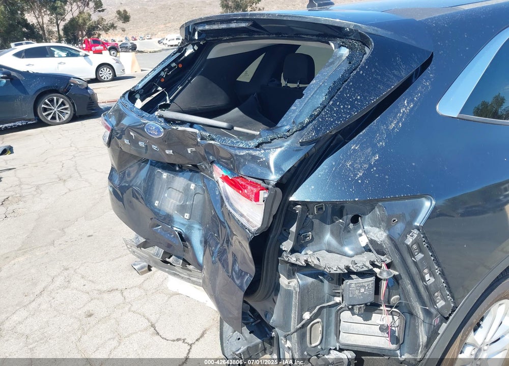 2022 FORD ESCAPE VIN: 1FMCU0G67NUB83923