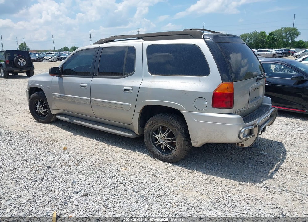 2005 GMC ENVOY XL SLT VIN: 1GKET16M756176825