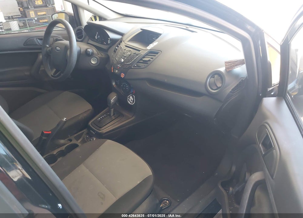2019 FORD FIESTA VIN: 3FADP4AJ7KM121383