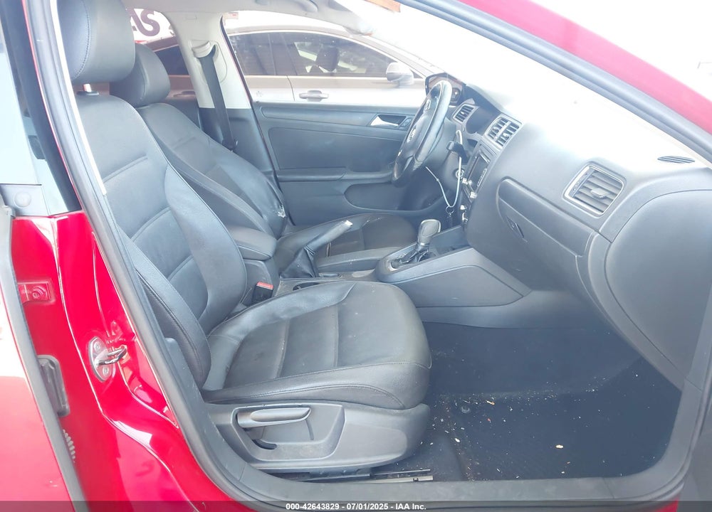 2012 VOLKSWAGEN JETTA VIN: 3VWDP7AJ6CM372289