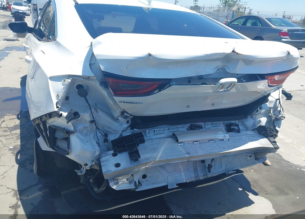 2019 HONDA INSIGHT VIN: 19XZE4F55KE010956